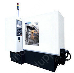 Gear hobbing machine