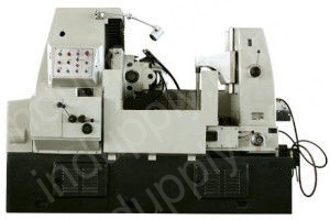 Gear hobbing machine