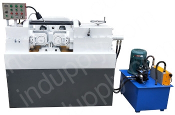 Thread rolling machine